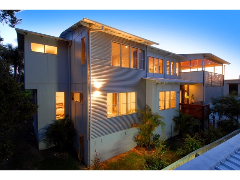 17 Camfield Street, Alexandra Headland QLD 4572
