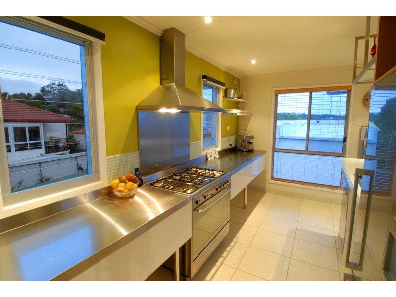 17 Camfield Street, Alexandra Headland QLD 4572