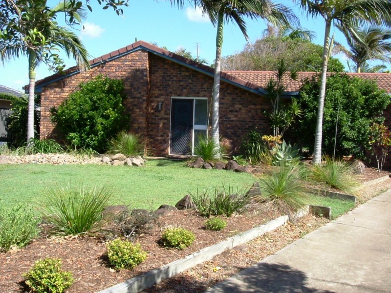 6 Bullando Street, Warana QLD 4575