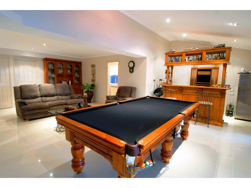 6 Waterford Court, Maroochydore QLD 4558