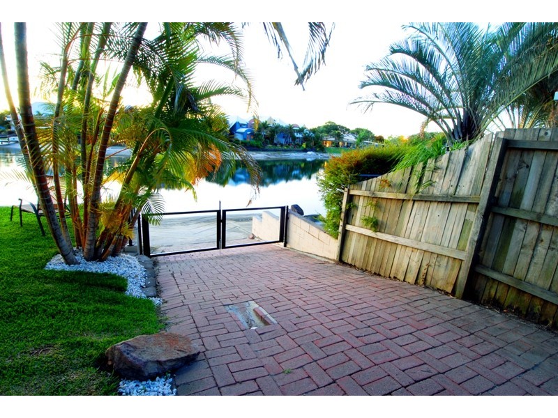 6 Waterford Court, Maroochydore QLD 4558