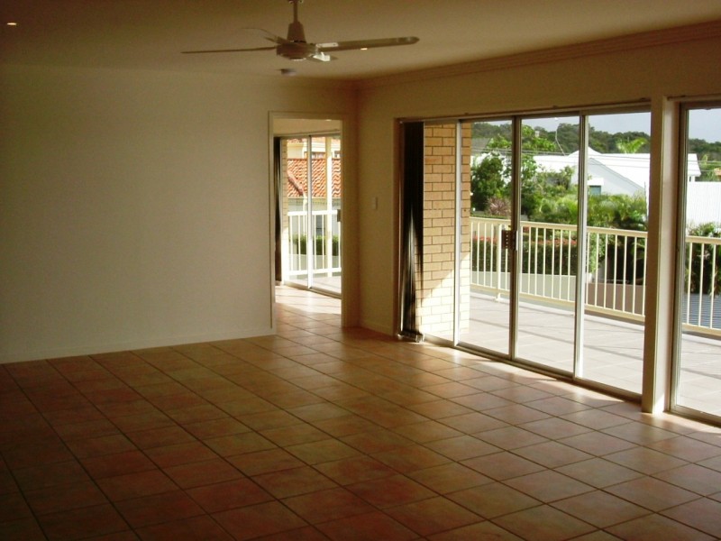 unit 9/11 Pacific Terrace, Alexandra Headland QLD 4572