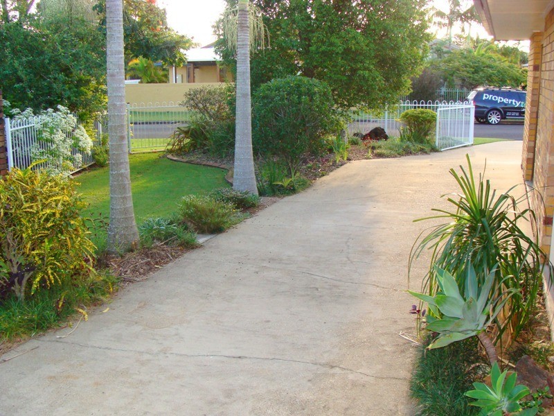 4 Ewinga Court, Mountain Creek QLD 4557