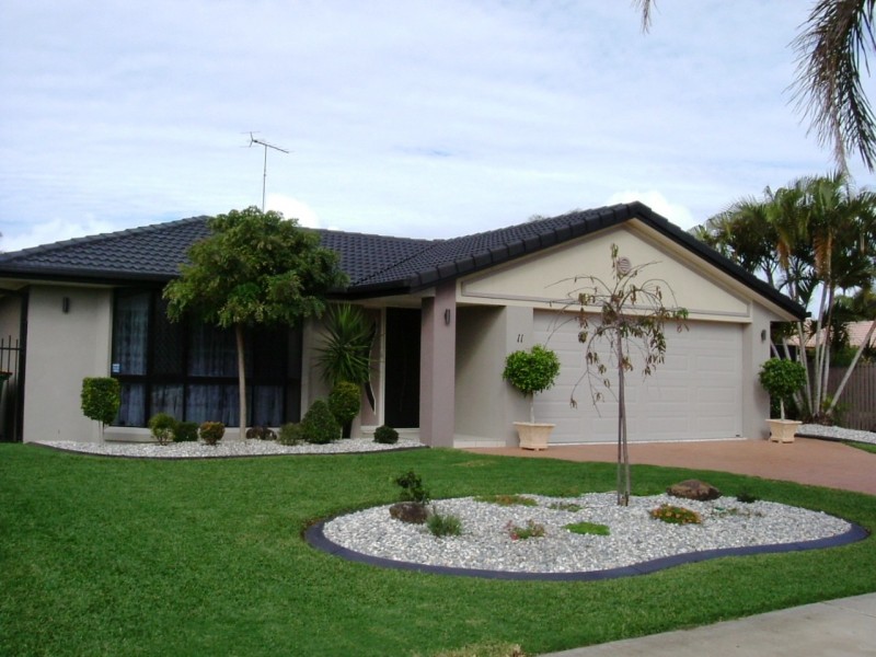 11 Kensington Drive, Minyama QLD 4575