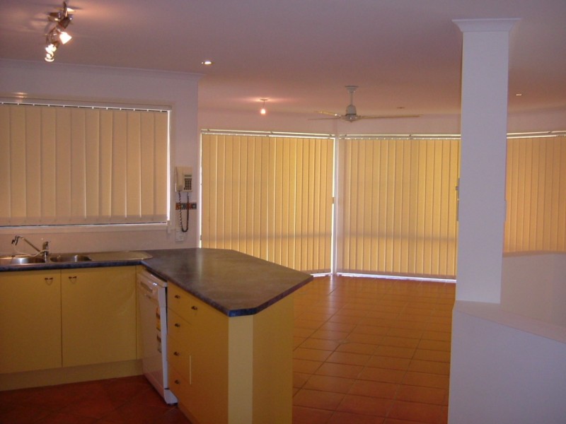3 Seychelles Place, Kawana Island QLD 4575