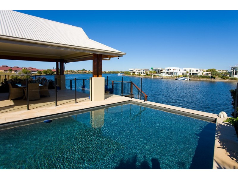 18 Corella Drive, Parrearra QLD 4575