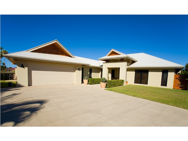 18 Corella Drive, Parrearra QLD 4575