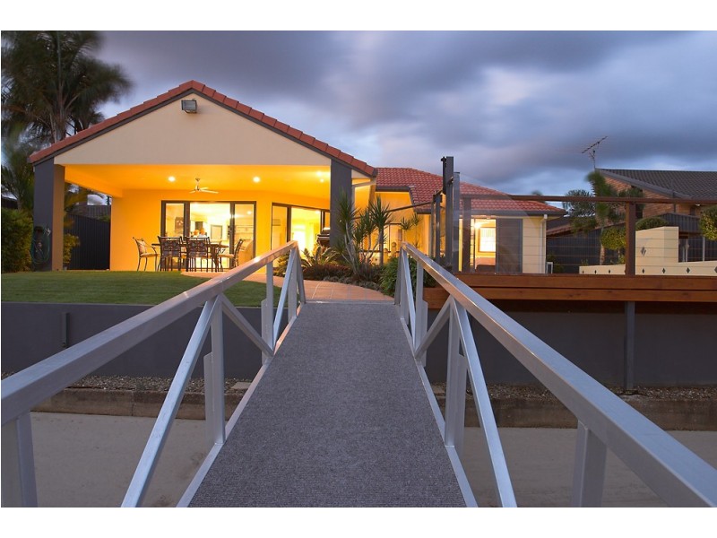 25 Myoora Court, Minyama QLD 4575