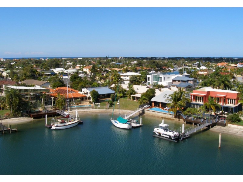 9 Kumbada Court, Minyama QLD 4575