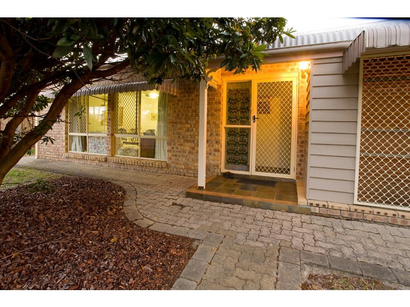 9 Kumbada Court, Minyama QLD 4575