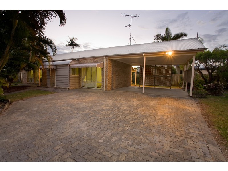 9 Kumbada Court, Minyama QLD 4575