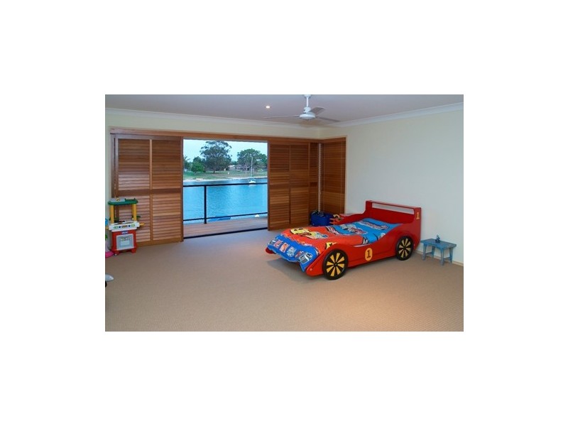 10 Mooloolah Island, Minyama QLD 4575