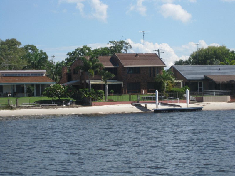 9 Elanora Avenue, Mooloolaba QLD 4557