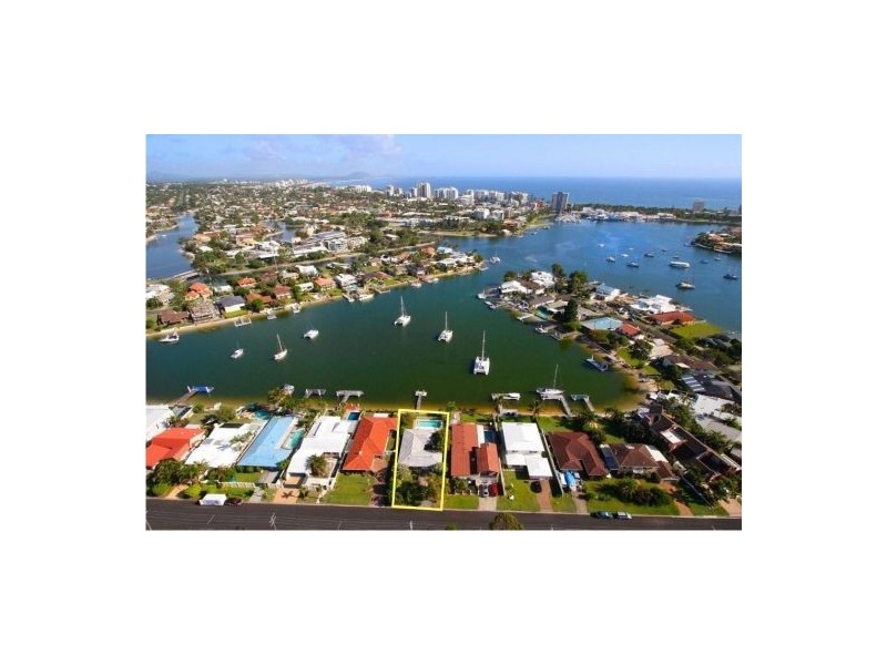27 Elanora Avenue, Mooloolaba QLD 4557