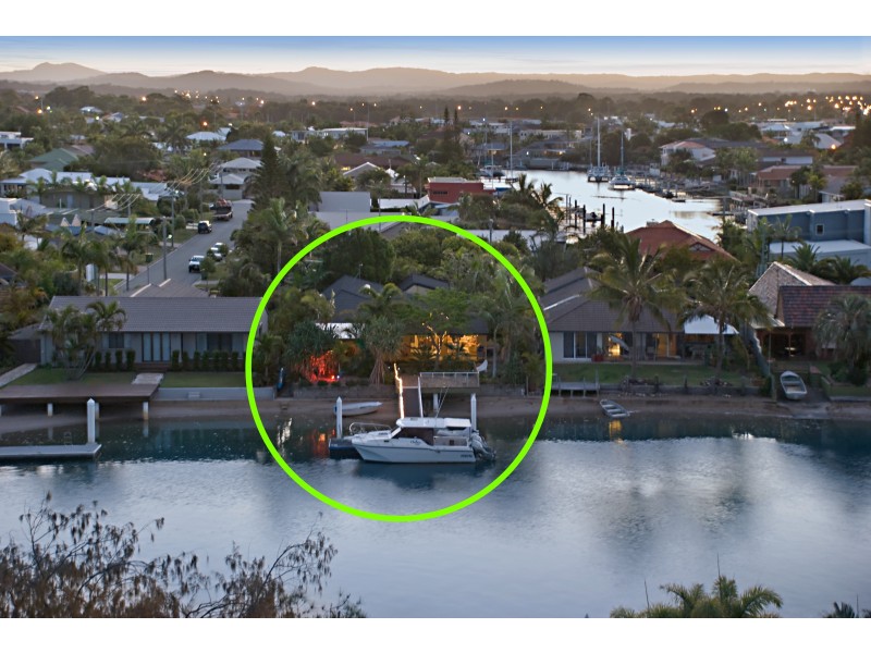 27 Kumbada Court, Minyama QLD 4575