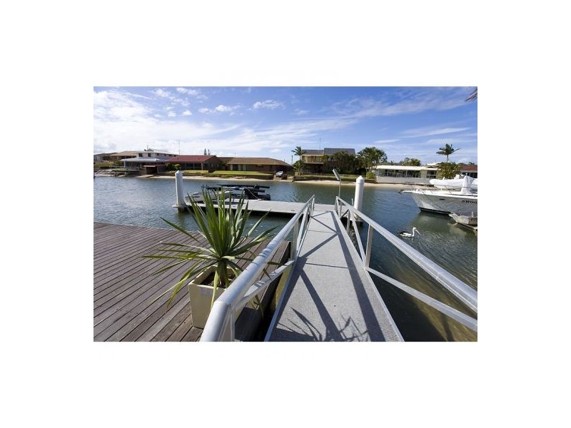 17  Barellan Avenue, Buddina QLD 4575