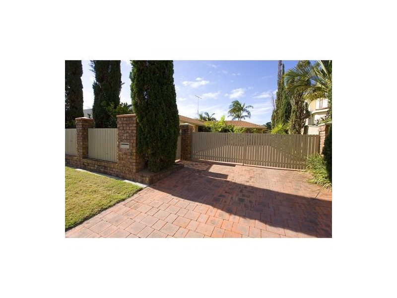 17  Barellan Avenue, Buddina QLD 4575