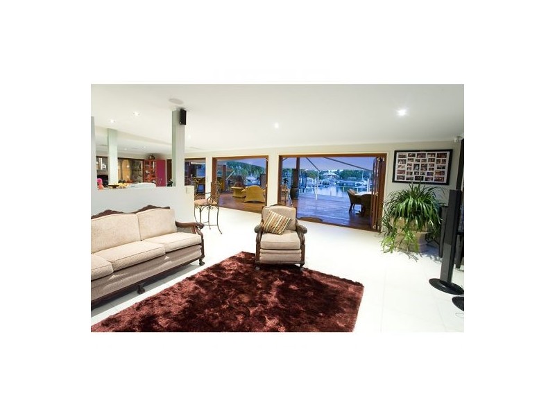 8 Beltana Crescent, Buddina QLD 4575