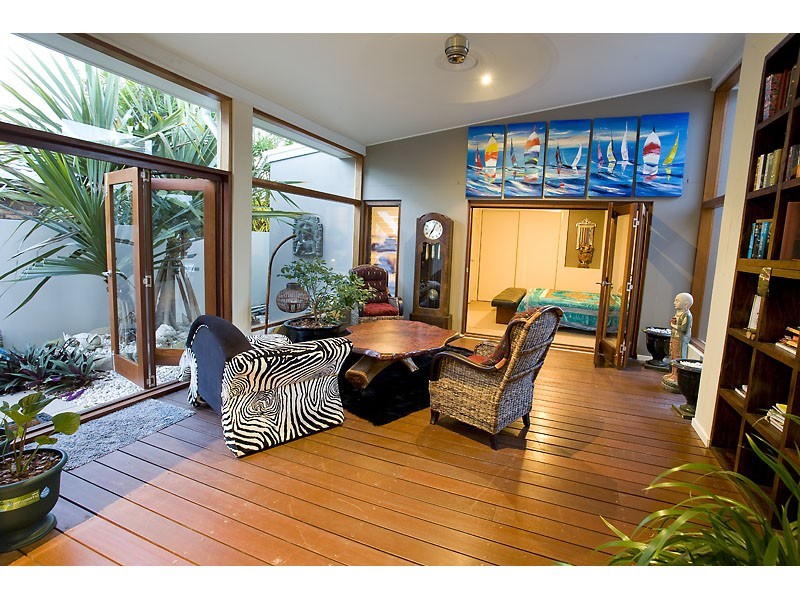 8 Beltana Crescent, Buddina QLD 4575