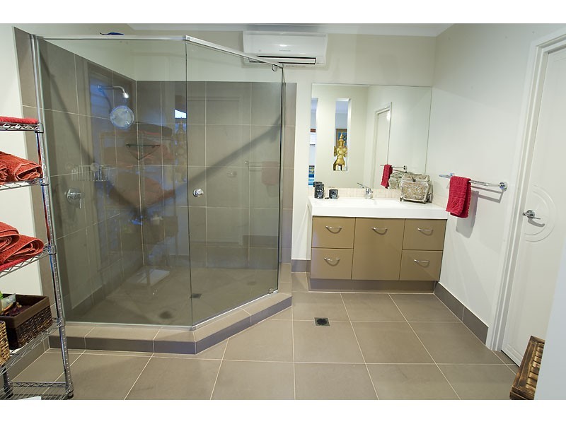 8 Beltana Crescent, Buddina QLD 4575
