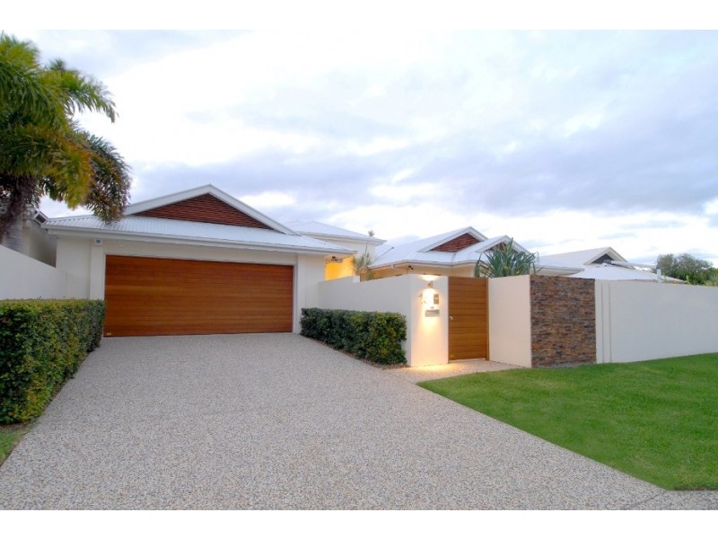 15 Marawa Drive, Minyama QLD 4575