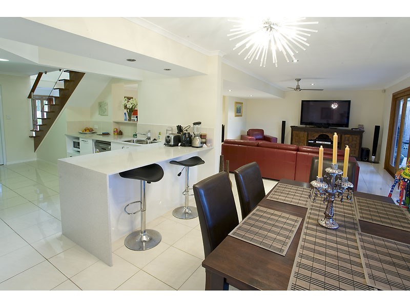 36 Kumbada, Minyama QLD 4575