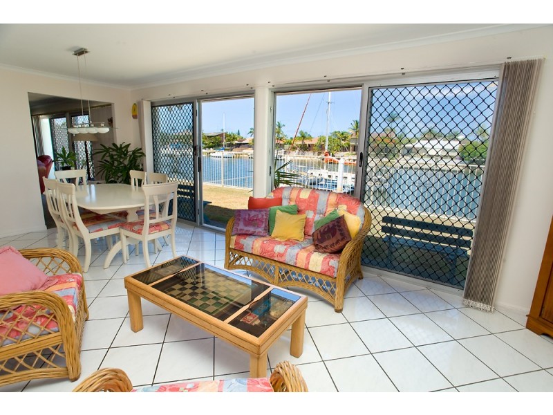15 Myoora Court, Minyama QLD 4575