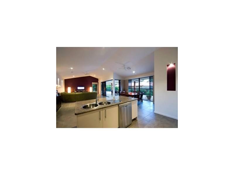 9 Rimmel Place, Palmwoods QLD 4555