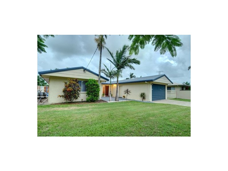 11 Deejay Street, Maroochydore QLD 4558