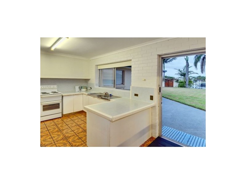 11 Deejay Street, Maroochydore QLD 4558
