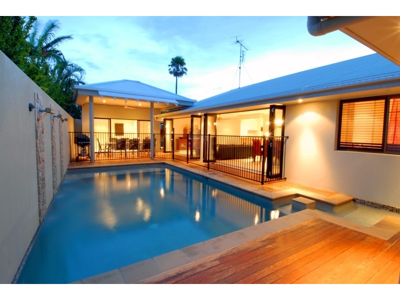 56 Ocean View Avenue, Mooloolaba QLD 4557