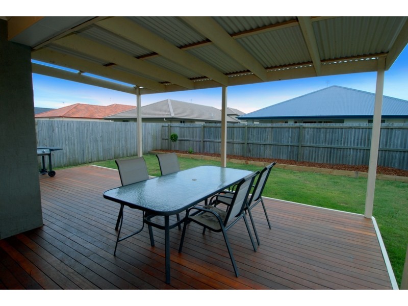 9 Moreton Street, Sippy Downs QLD 4556