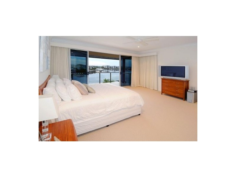 1 Reedlark Place, Parrearra QLD 4575