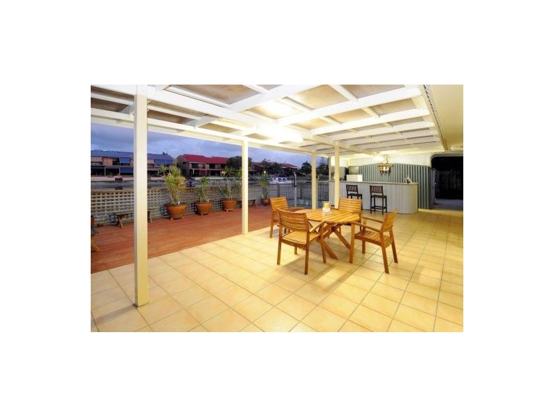 39 Schirrmann Drive, Maroochydore QLD 4558
