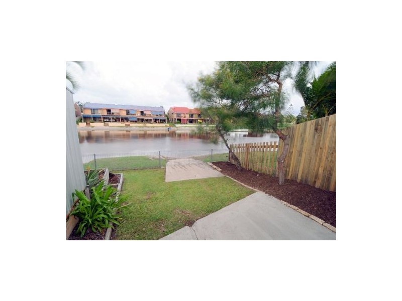 39 Schirrmann Drive, Maroochydore QLD 4558