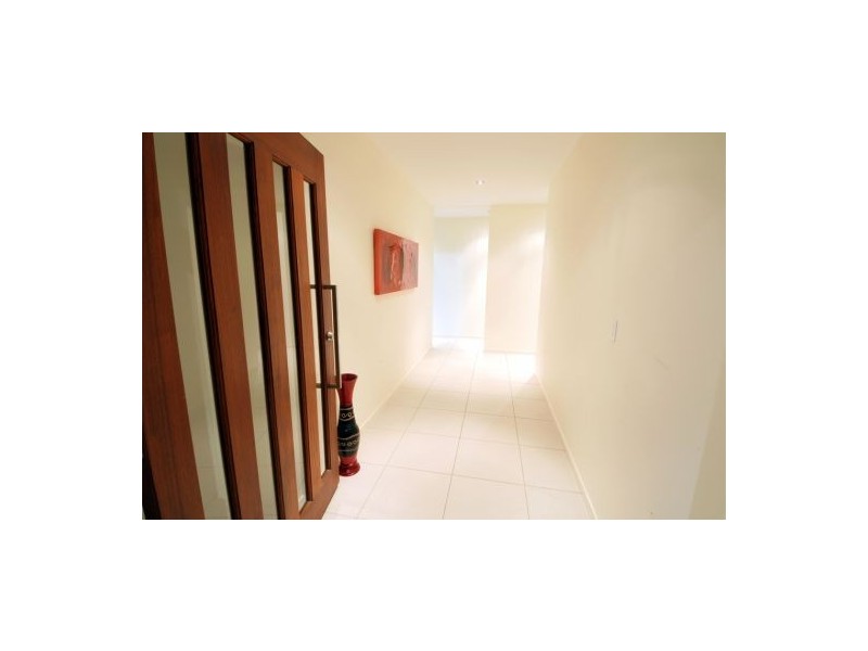 2 Robur Crescent, Mountain Creek QLD 4557