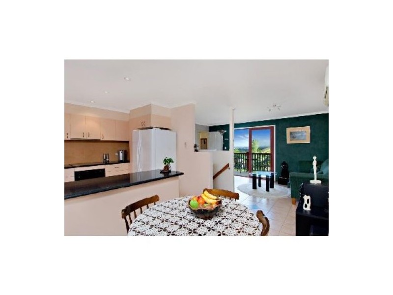 8/5 Barnes Drive, Buderim QLD 4556