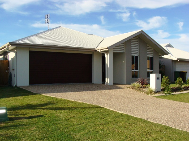 9 Silvereye Street, Sippy Downs QLD 4556