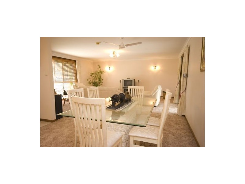 7 Rosella Street, Parrearra QLD 4575