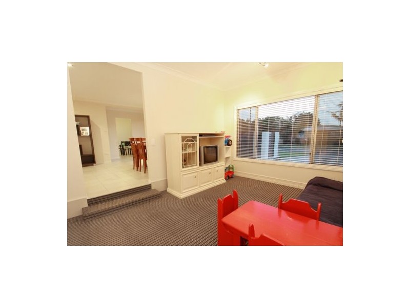 23 Sugar Road North, Maroochydore QLD 4558