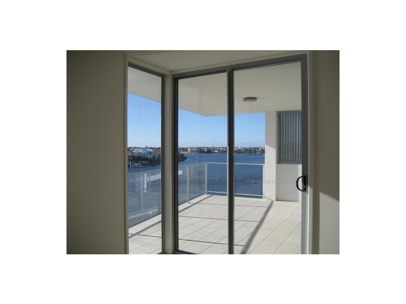 35 ‘Island Quays’ 51 Grand Parade, Kawana Island QLD 4575