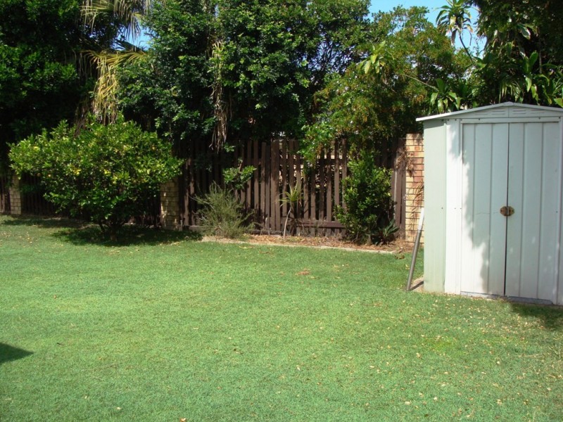 82 Lapoinya Crescent, Warana QLD 4575