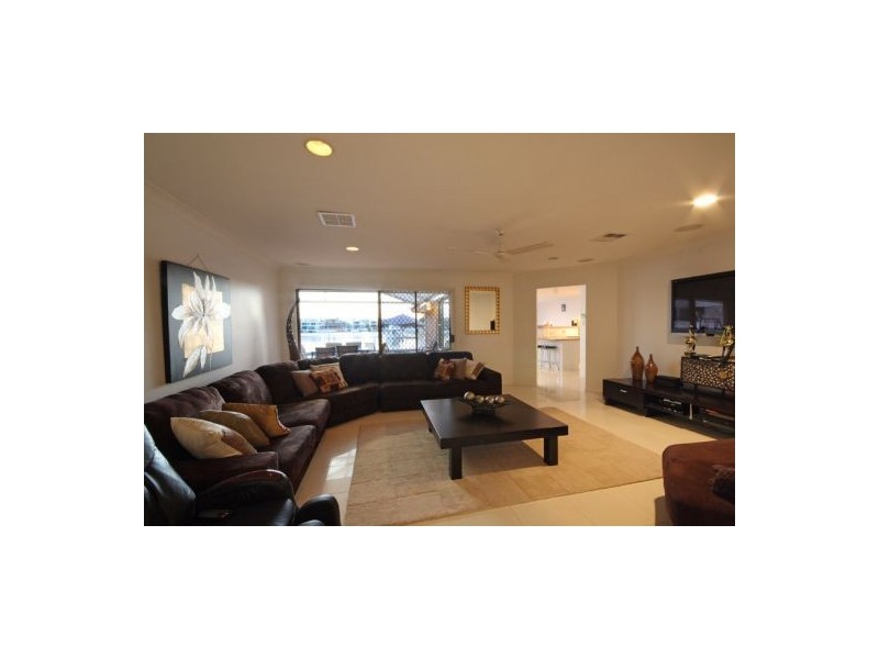 14 Birubi Street, Minyama QLD 4575