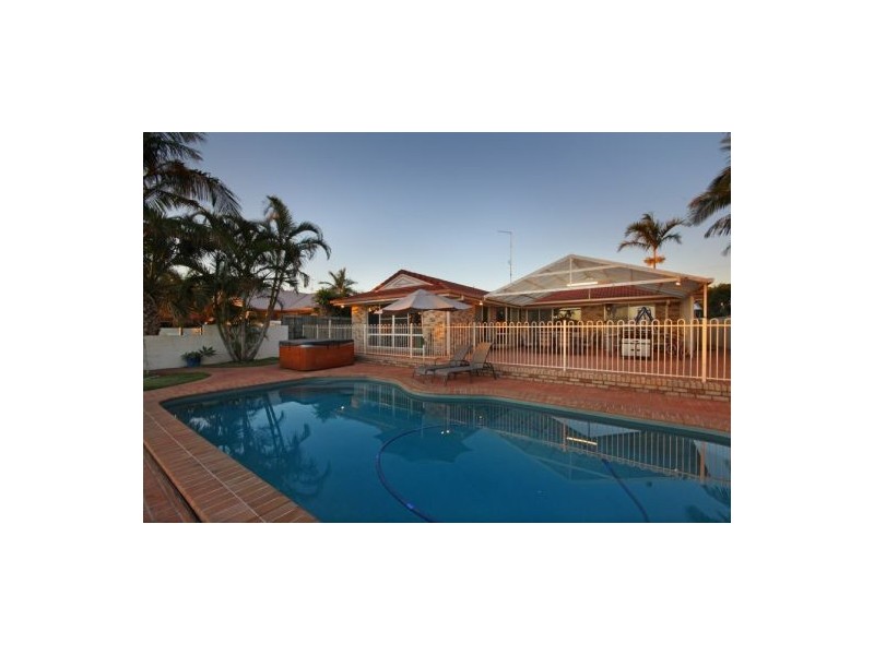 14 Birubi Street, Minyama QLD 4575