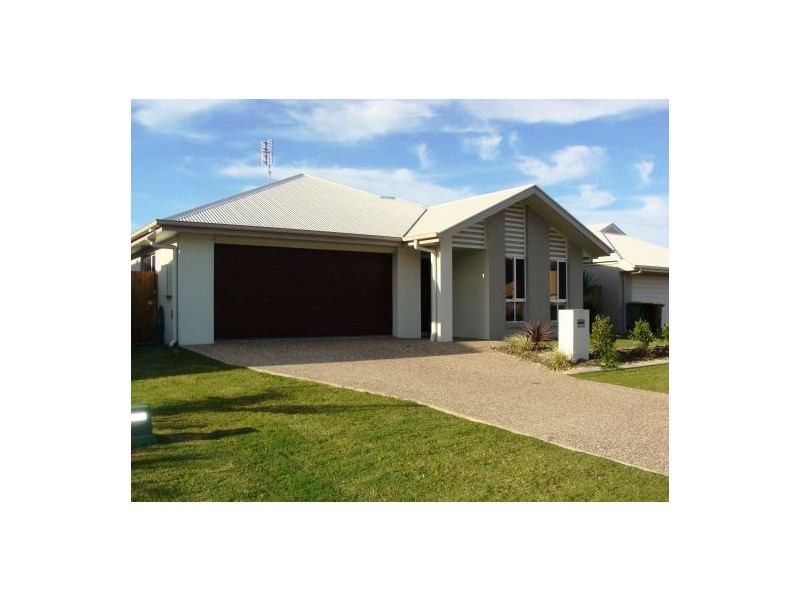 9 Silvereye Street, Sippy Downs QLD 4556