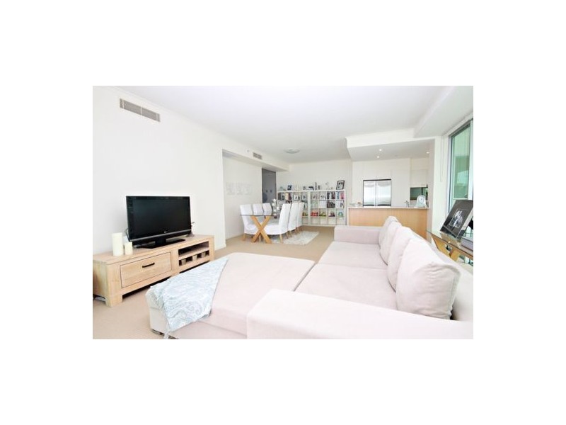 303  ‘M1′ 1 Duporth Ave, Maroochydore QLD 4558