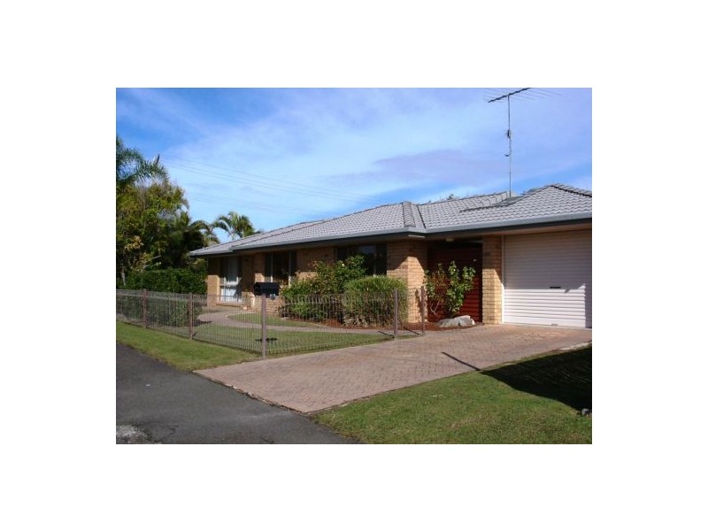 2 Spinnaker Blv, Wurtulla QLD 4575