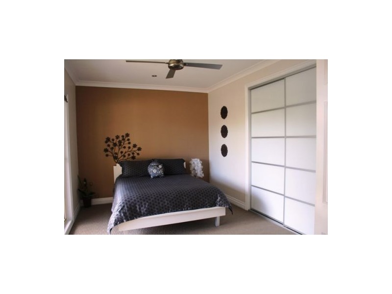 25 Jessica Boulevard, Minyama QLD 4575