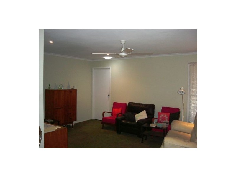 Unit 110 Melody Court, Warana QLD 4575