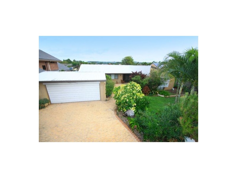7 Summer Drive, Maroochydore QLD 4558